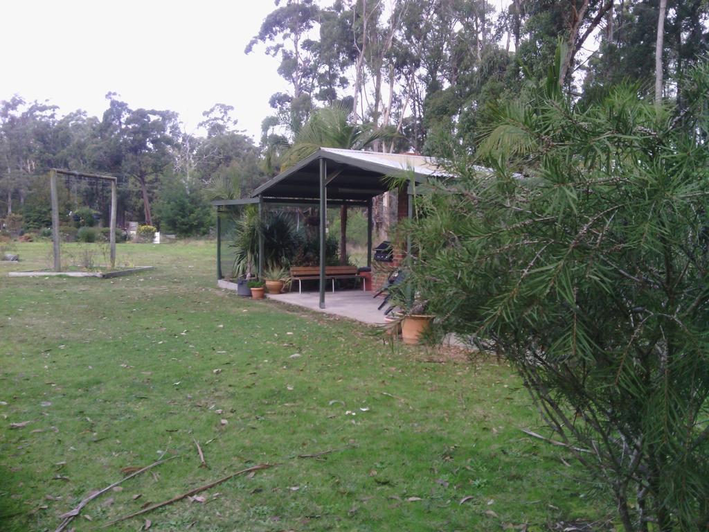 אורבוסט Snowy River Lodge Motel מראה חיצוני תמונה
